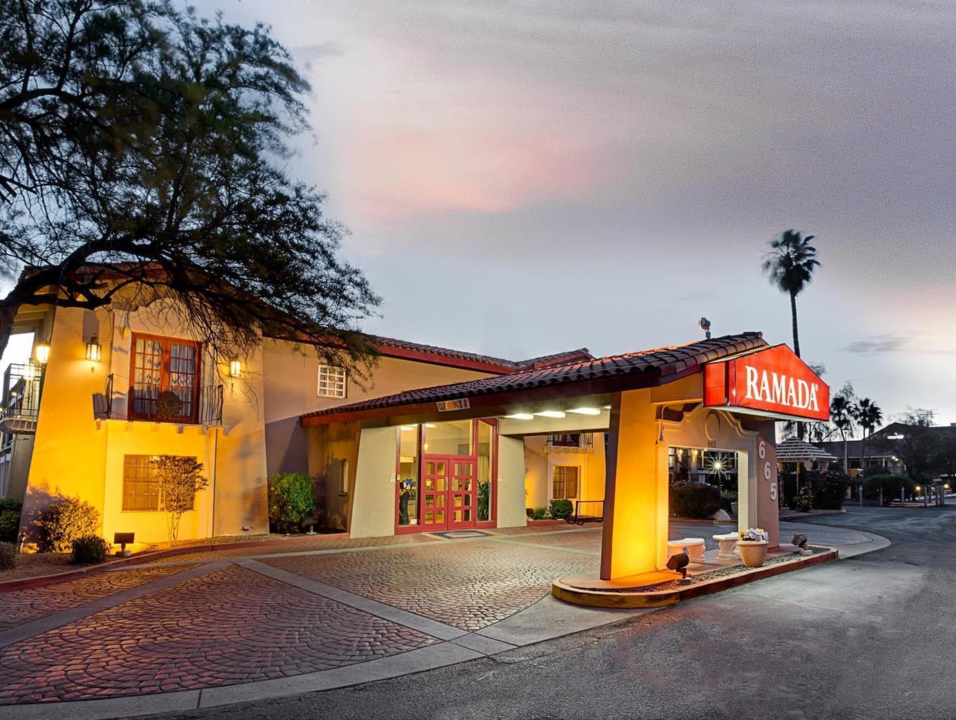 Days Inn By Wyndham Tucson City Center Eksteriør bilde