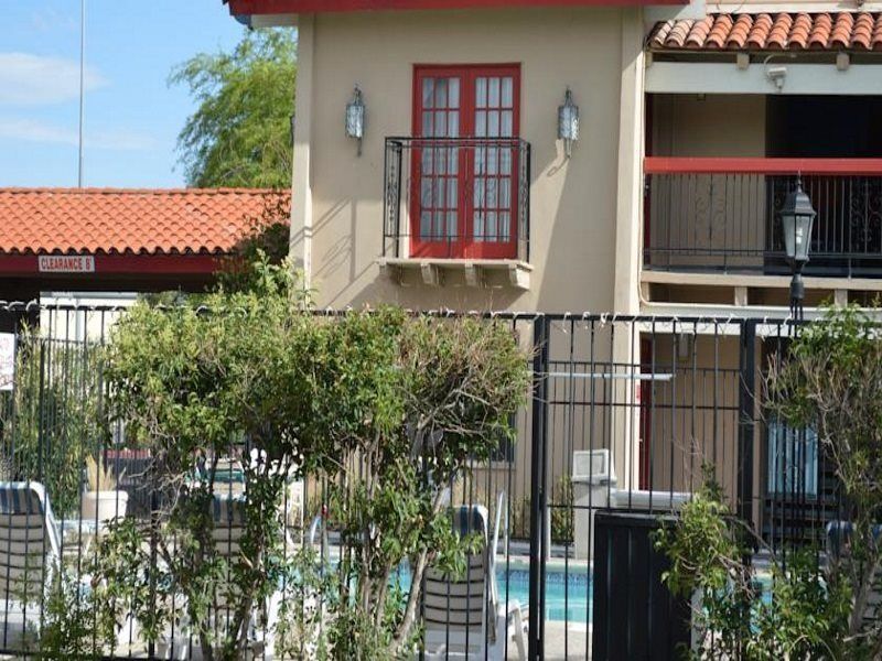 Days Inn By Wyndham Tucson City Center Eksteriør bilde